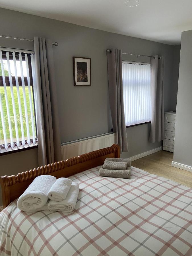 Minnie'S Cottage Stranocum Екстериор снимка